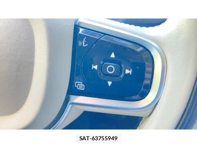 Volvo XC90 2023-06 8369647-13