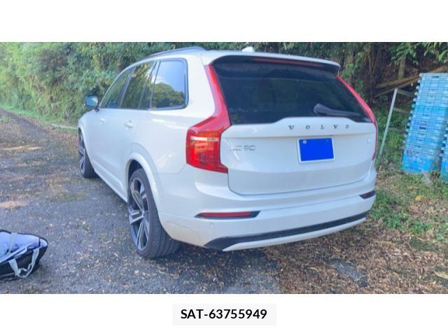 Volvo XC90 2023-06 8369647-2