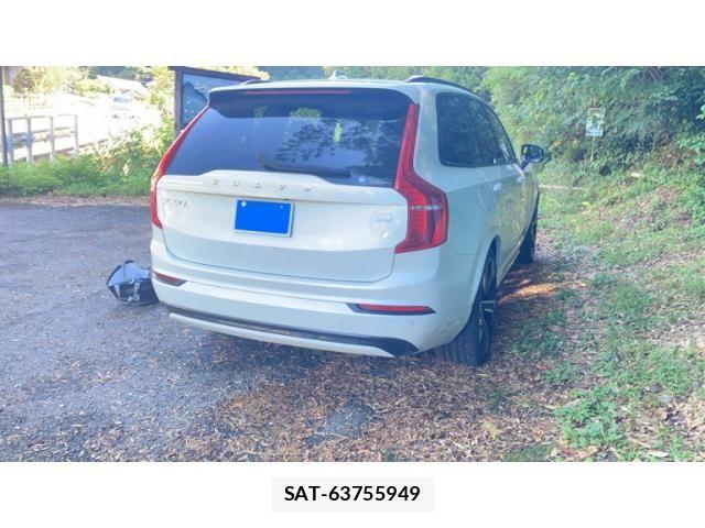 Volvo XC90 2023-06 8369647-3