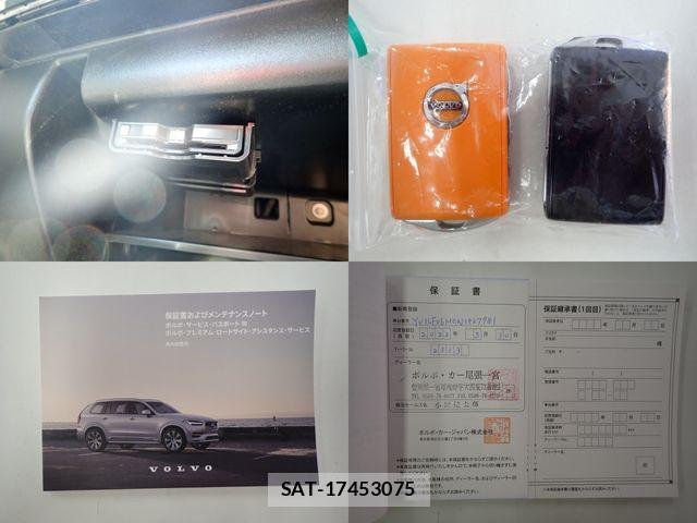 Volvo XC90 2022-03 8486251-29