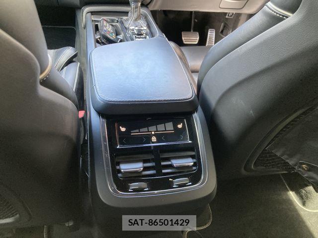 Volvo XC90 2018-02 8528091-11