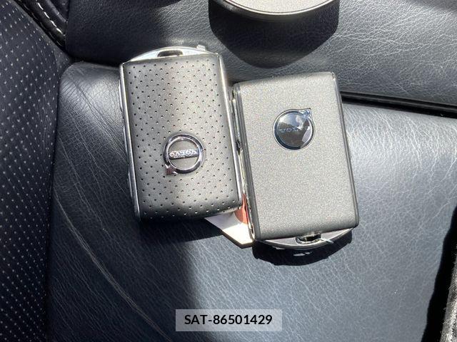 Volvo XC90 2018-02 8528091-22