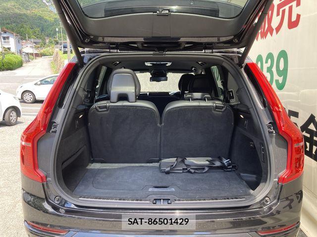 Volvo XC90 2018-02 8528091-24