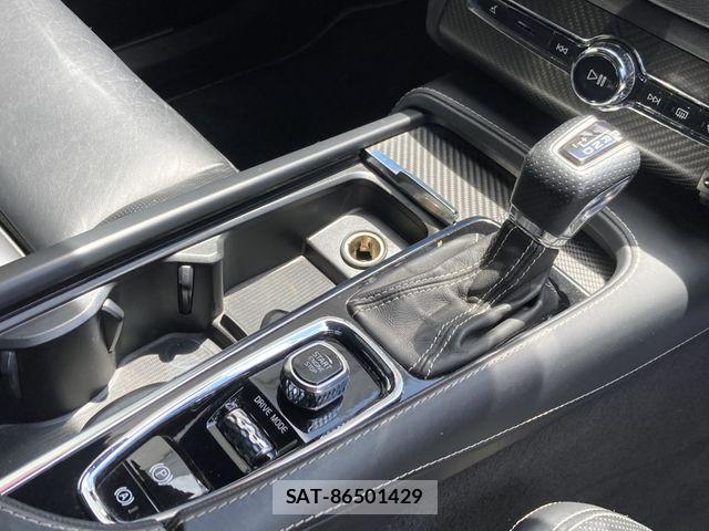 Volvo XC90 2018-02 8528091-27