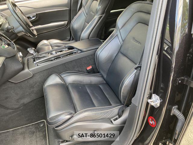 Volvo XC90 2018-02 8528091-8