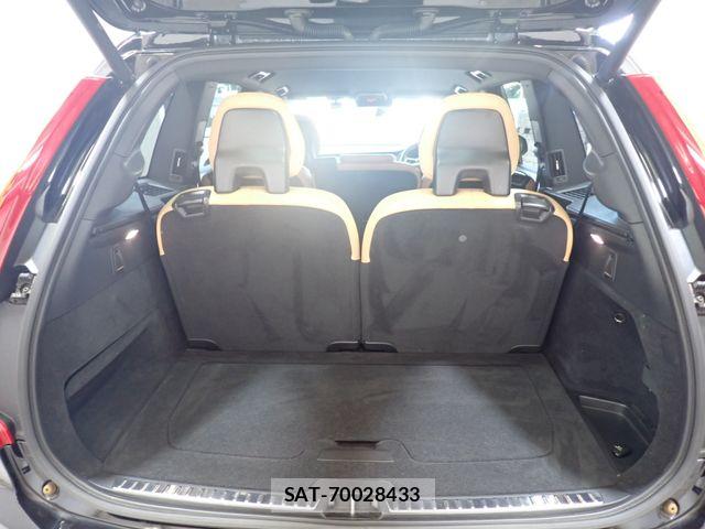 Volvo XC90 2016-11 8528088-25