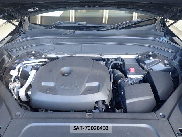 Volvo XC90 2016-11 8528088-26