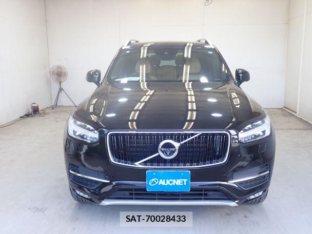 Volvo XC90 2016-11 8528088-4