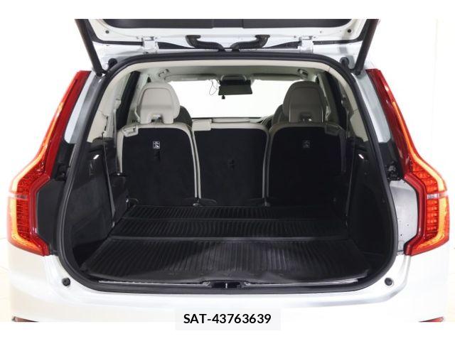Volvo XC90 2021-02 8528090-9