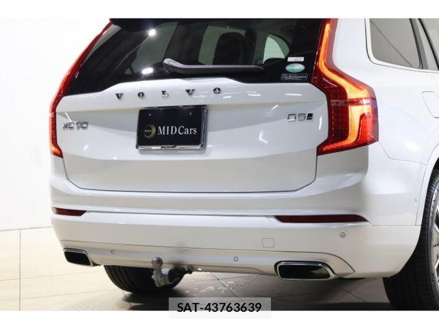 Volvo XC90 2021-02 8528090-18
