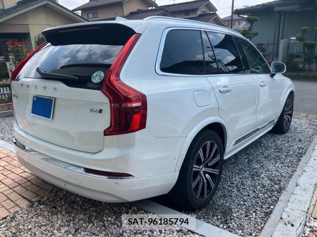 Volvo XC90 2022-02 8564016-3