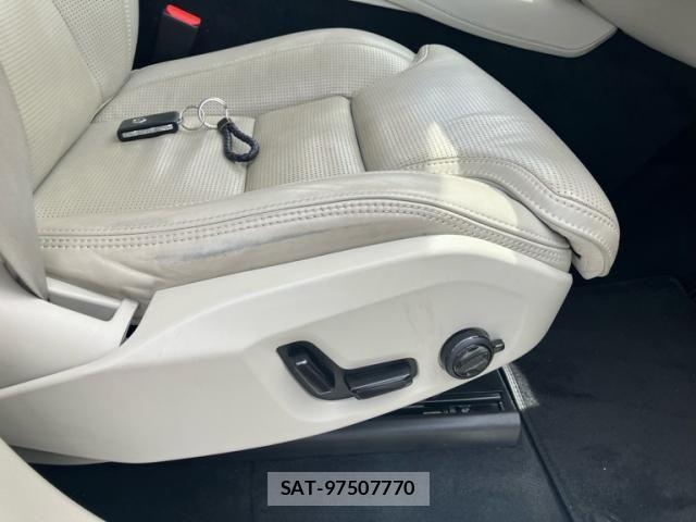 Volvo XC90 2022-01 8564017-14
