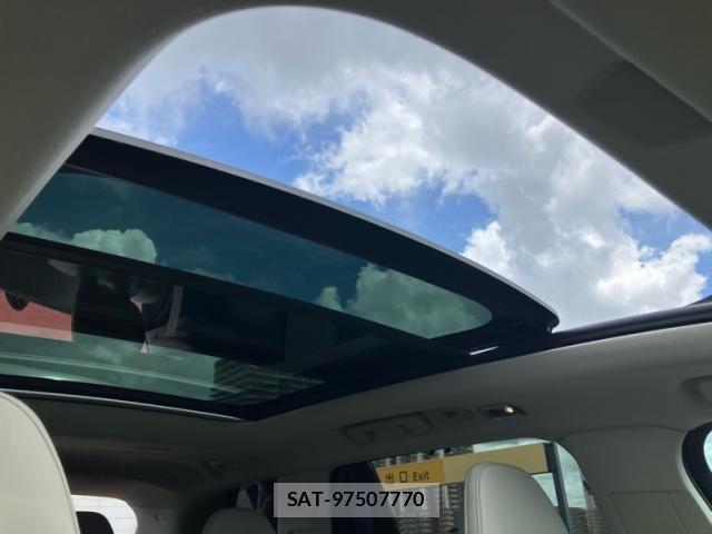 Volvo XC90 2022-01 8564017-28