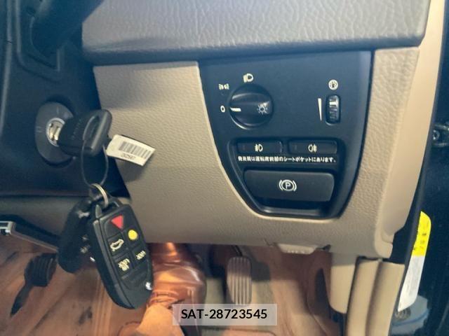 Volvo XC90 2007-09 8629616-23