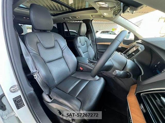 Volvo XC90 2022-09 8629613-10