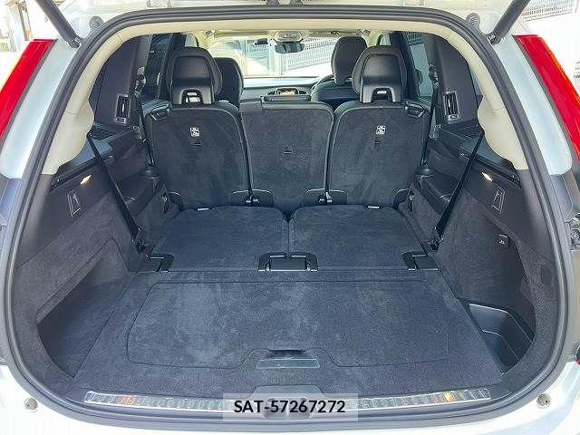 Volvo XC90 2022-09 8629613-12