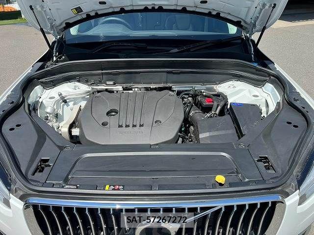Volvo XC90 2022-09 8629613-13