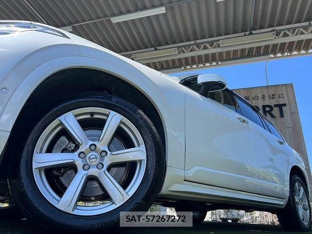 Volvo XC90 2022-09 8629613-18