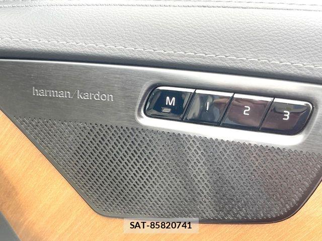 Volvo XC90 2021-01 8667114-7