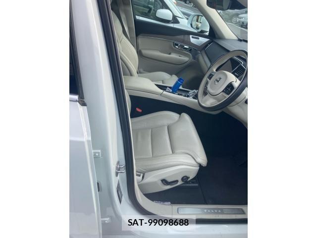 Volvo XC90 2020-12 8662258-9