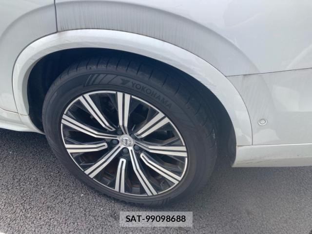 Volvo XC90 2020-12 8662258-7