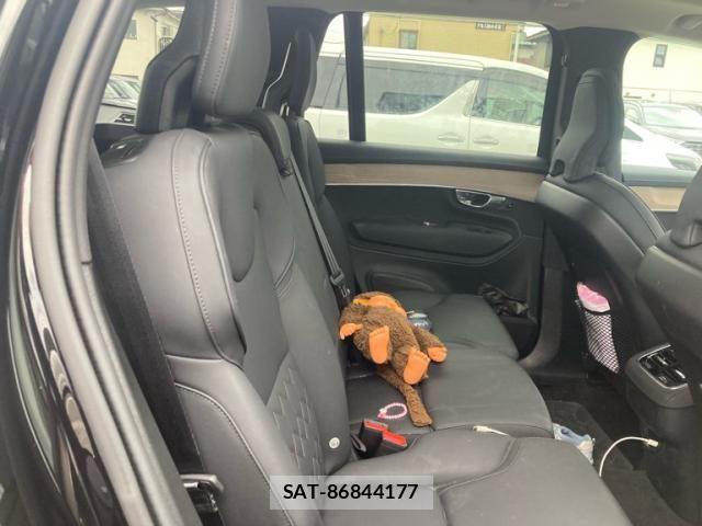 Volvo XC90 2025-03 8746689-12