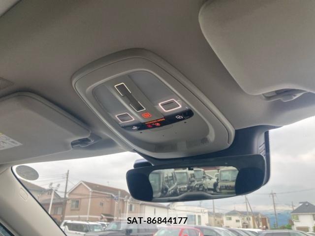 Volvo XC90 2025-03 8746689-26