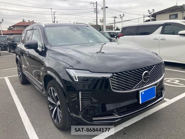 Volvo XC90 2025-03 8746689-2