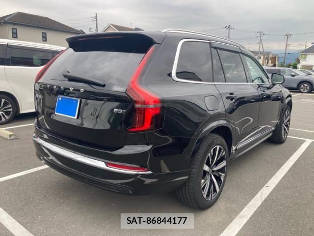 Volvo XC90 2025-03 8746689-3