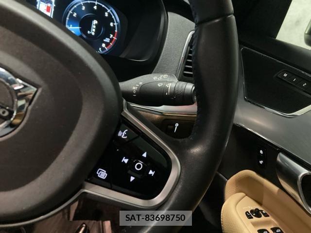 Volvo XC90 2017-06 8851023-19