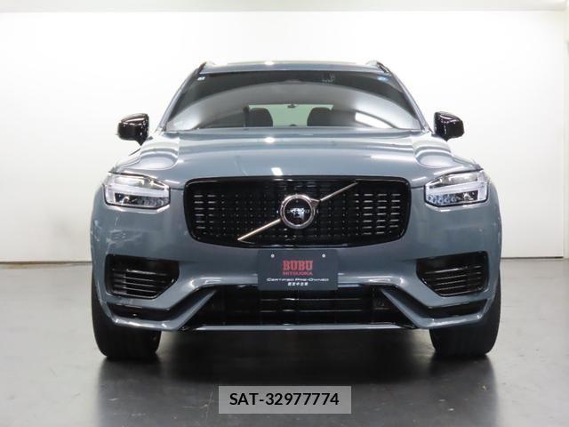 Volvo XC90 2023-08 8882862-0
