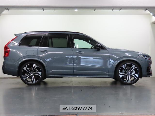Volvo XC90 2023-08 8882862-2