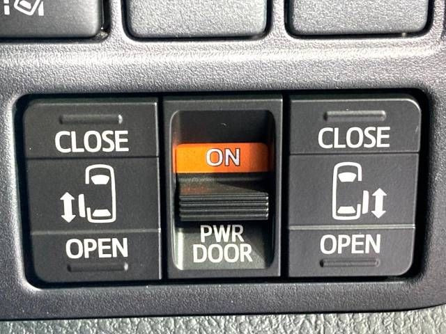 Toyota VOXY 2018-10 469345-4