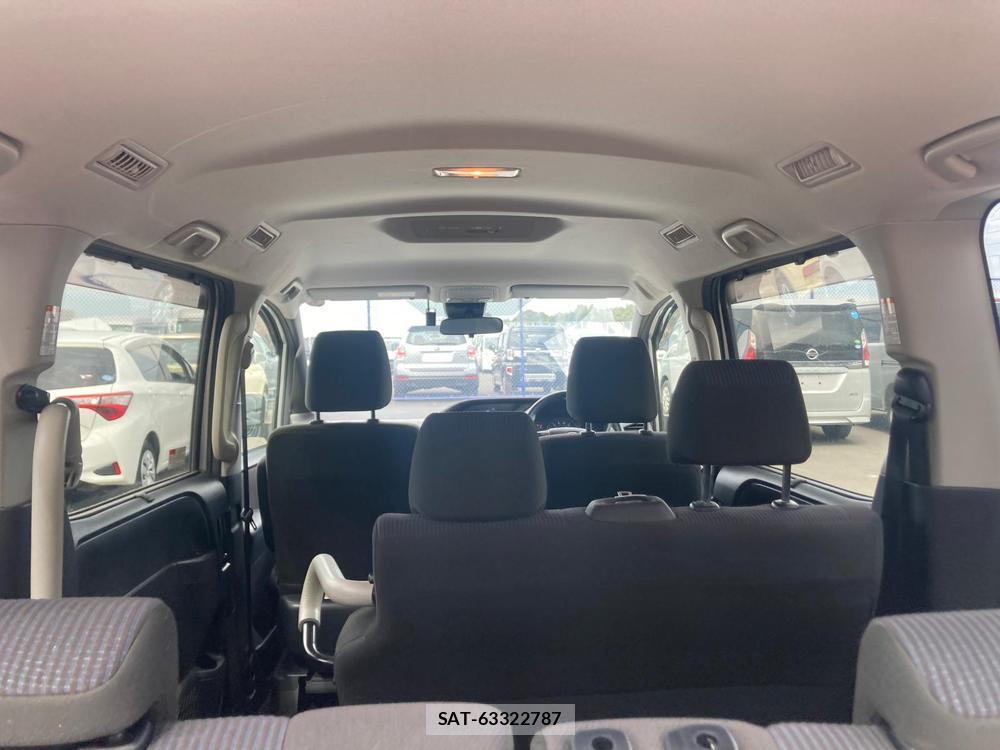 Toyota VOXY 2018 1289548-26