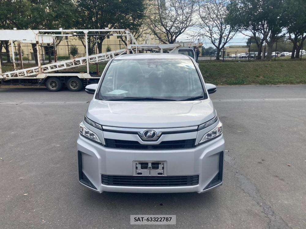 Toyota VOXY 2018 1289548-7