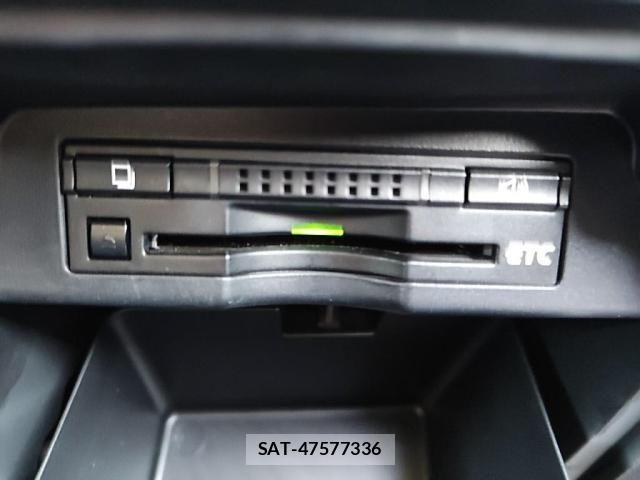 Toyota VOXY 2012-10 1665127-14