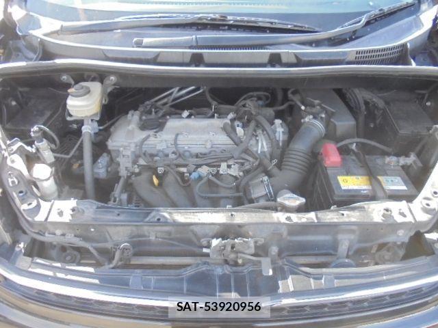 Toyota VOXY 2010-06 1848536-7