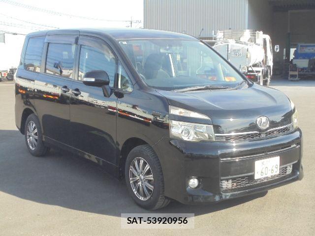 Toyota VOXY 2010-06 1848536-8
