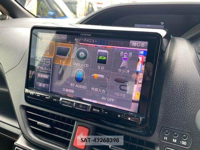 Toyota VOXY 2017-07 2010948-6