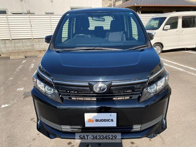 Toyota VOXY 2017-04 2101402-2