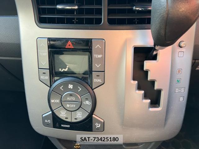 Toyota VOXY 2008-12 2102206-17