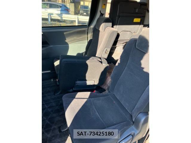 Toyota VOXY 2008-12 2102206-7