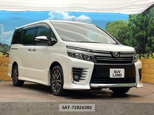 Toyota VOXY 2017-01 3390877-16