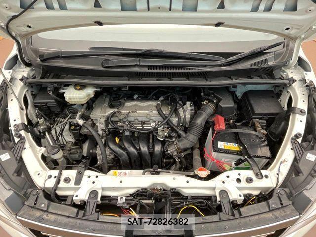Toyota VOXY 2017-01 3390877-18