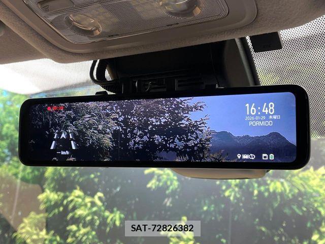 Toyota VOXY 2017-01 3390877-3