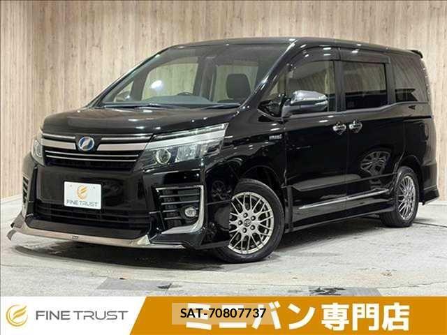 Toyota VOXY 2017-07 3390858-0