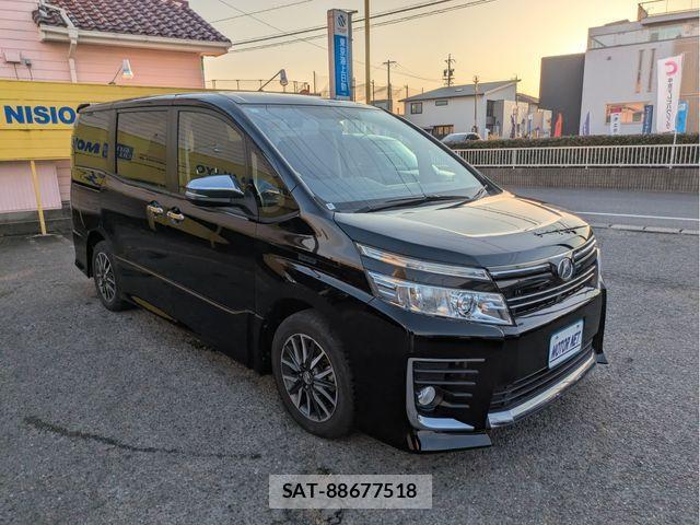 Toyota VOXY 2015-01 3390874-19