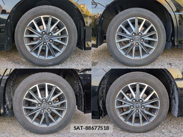 Toyota VOXY 2015-01 3390874-22