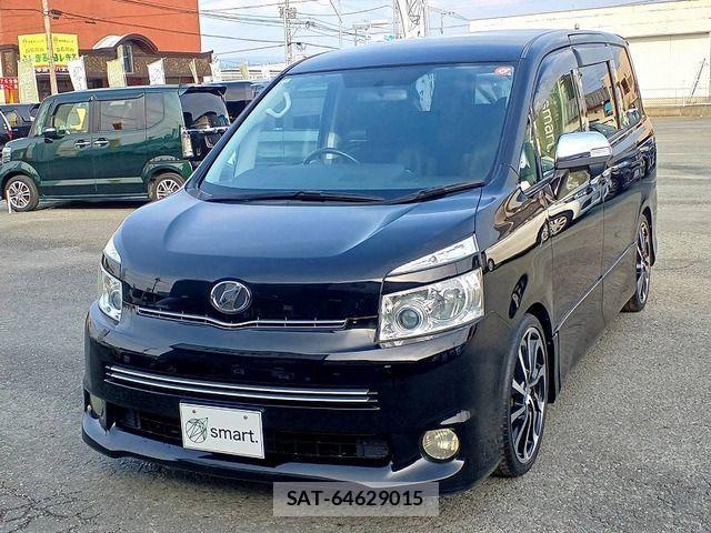 Toyota VOXY 2009-12 3779704-1