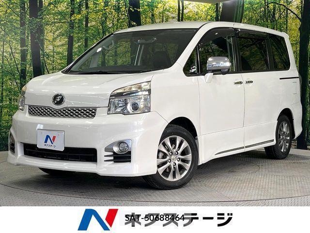 Toyota VOXY 2013-07 3779676-0